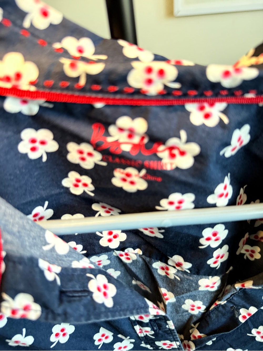 Boden Classic Shirt Navy Floral Button Down Blouse Women’s 22” Pit to